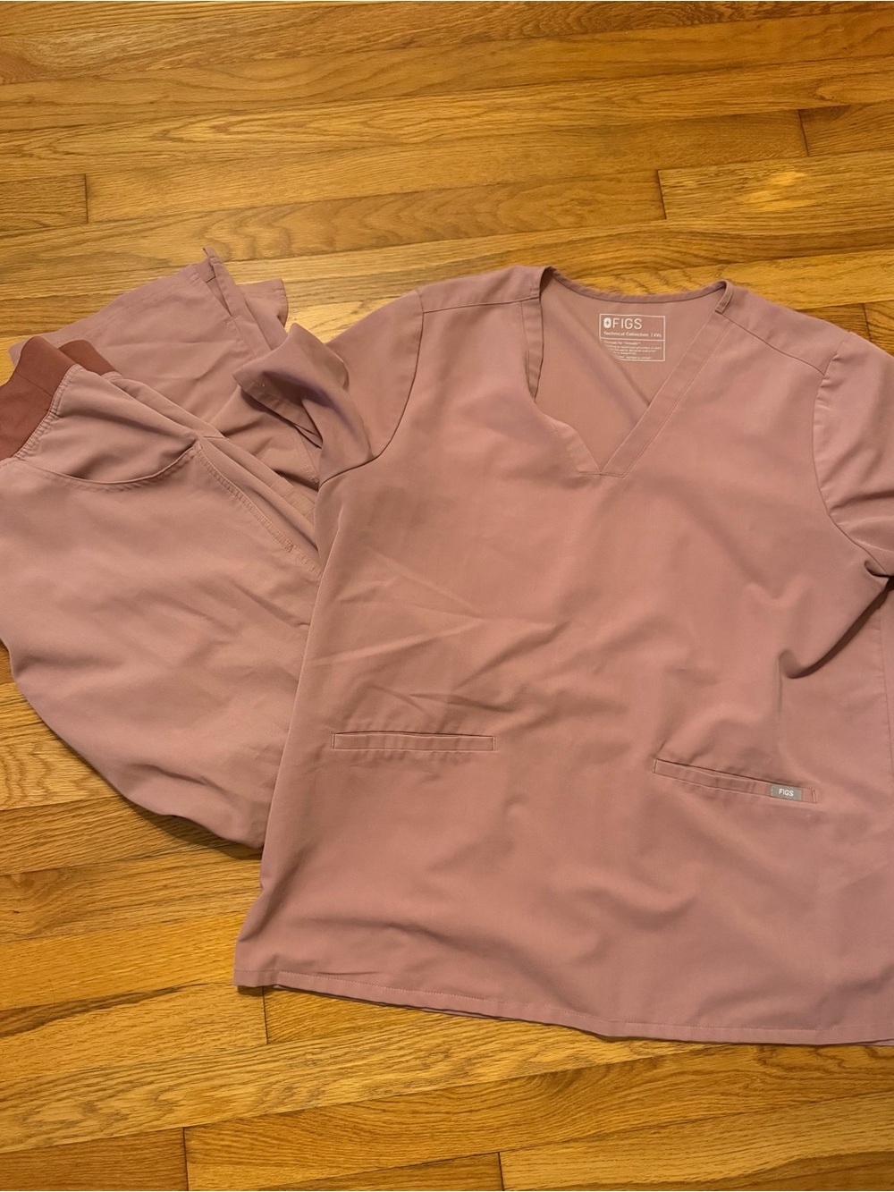 Figs Scrub Set Casma Top Sz XXL Kade Cargo Pants Sz XL Womens Mineral Mauve